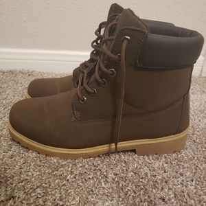 Women's Lace-Up Work Boot Size 13
